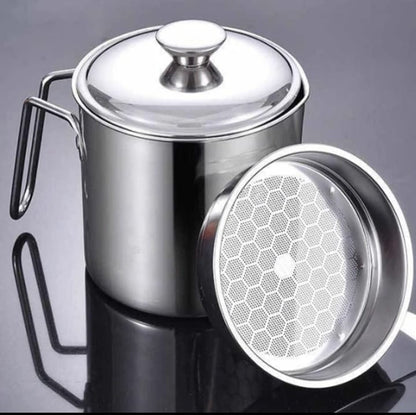 Stainless Steel Oil Strainer Pot 1300ML with Dust-Proof Lid Fine Mesh Strainer Cooking Oil Fat Residue Separator