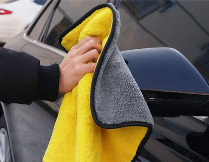 Heavy Microfiber Cloth for Car Cleaning and Detailing, Dual-Sided, Extra-Thick Plush Microfiber Towel, Lint-Free, 40cm x 40cm, Pack of 1 (Multicolor)