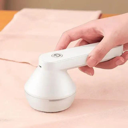 Portable Lint Remover | Rechargeable Fabric Shaver for Clothes, Furniture & Carpets | Hair & Fur Remover | USB Cordless Sweater Shaver